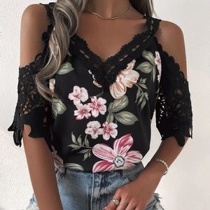 Boho Floral Print Cold Shoulder Lace Detail Top